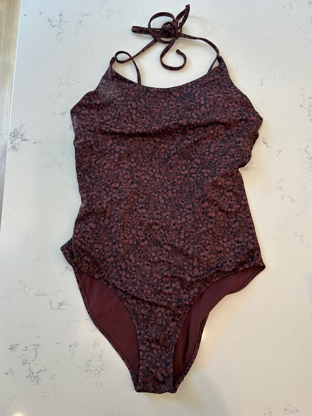 Athleta One Piece Keyhole Camo Floral Plum Brown Swimsuit size Medium